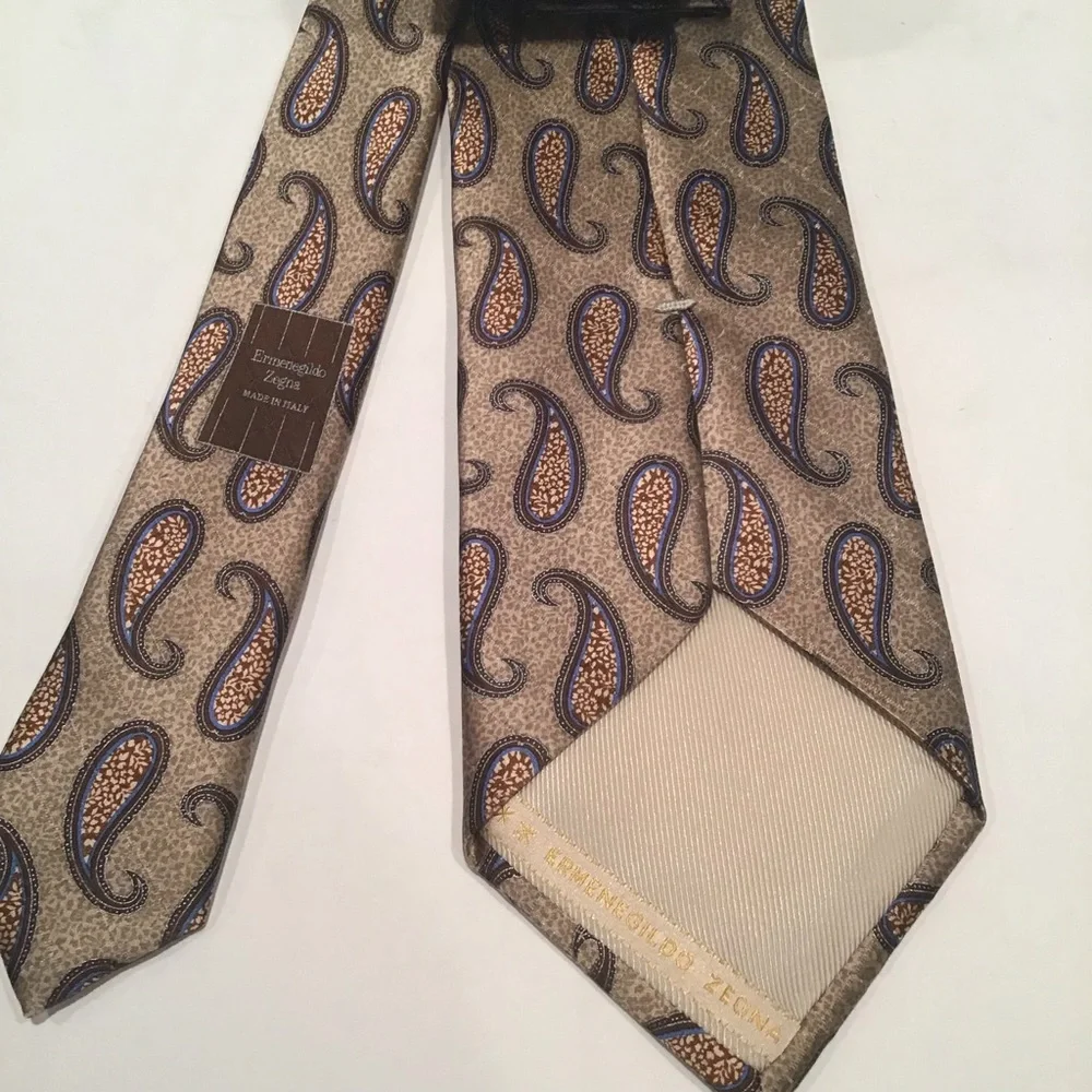 Ermenegildo Zegna Tan Silk Paisley Tie‎